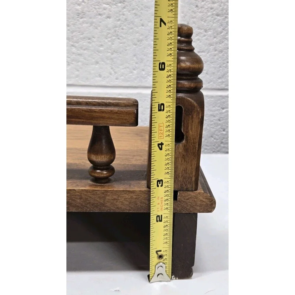 Ethan Allen Heirloom Maple Nutmeg 24” Gallery Wall Shelf